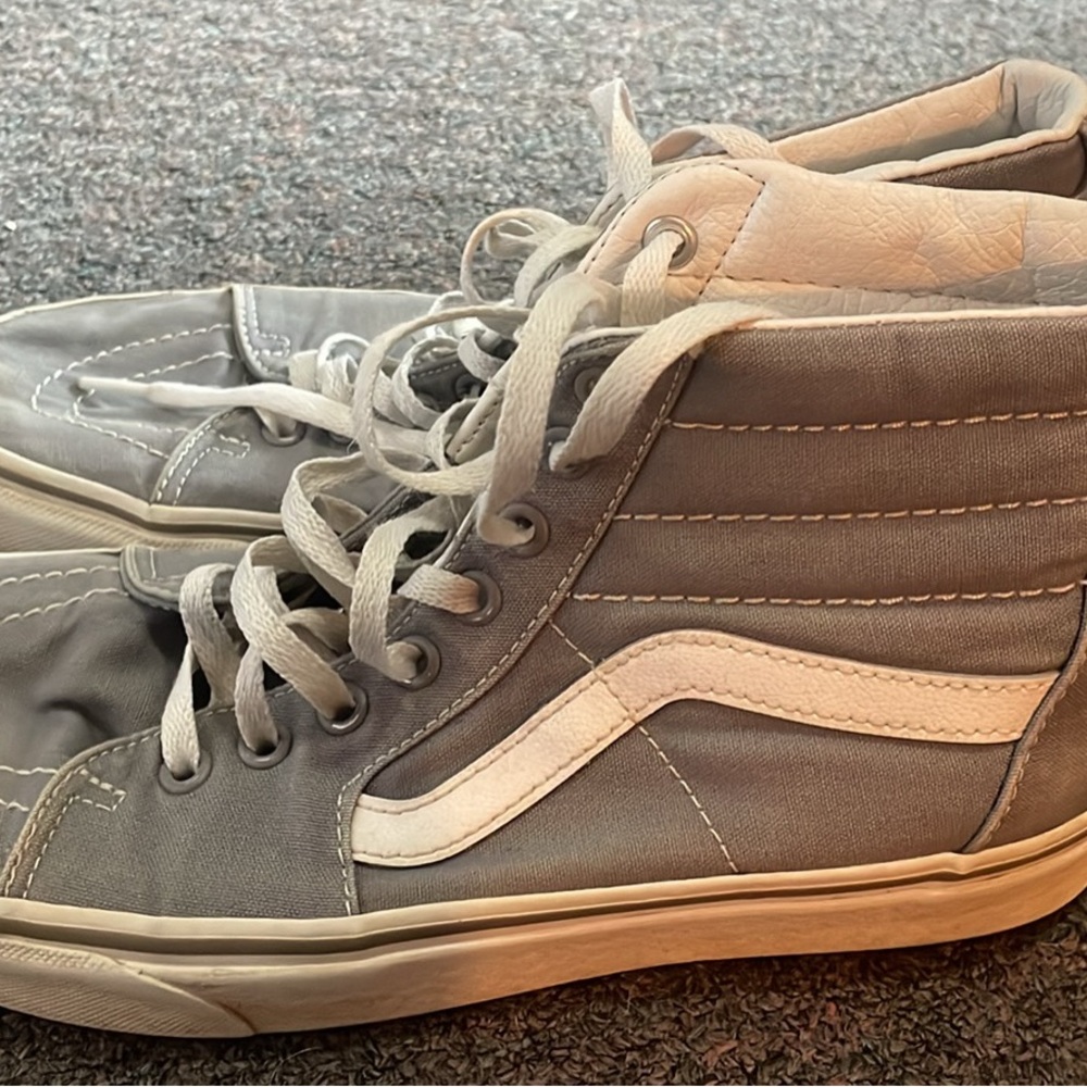 Vans White and Light Gray Skate Shoe Interior Detail